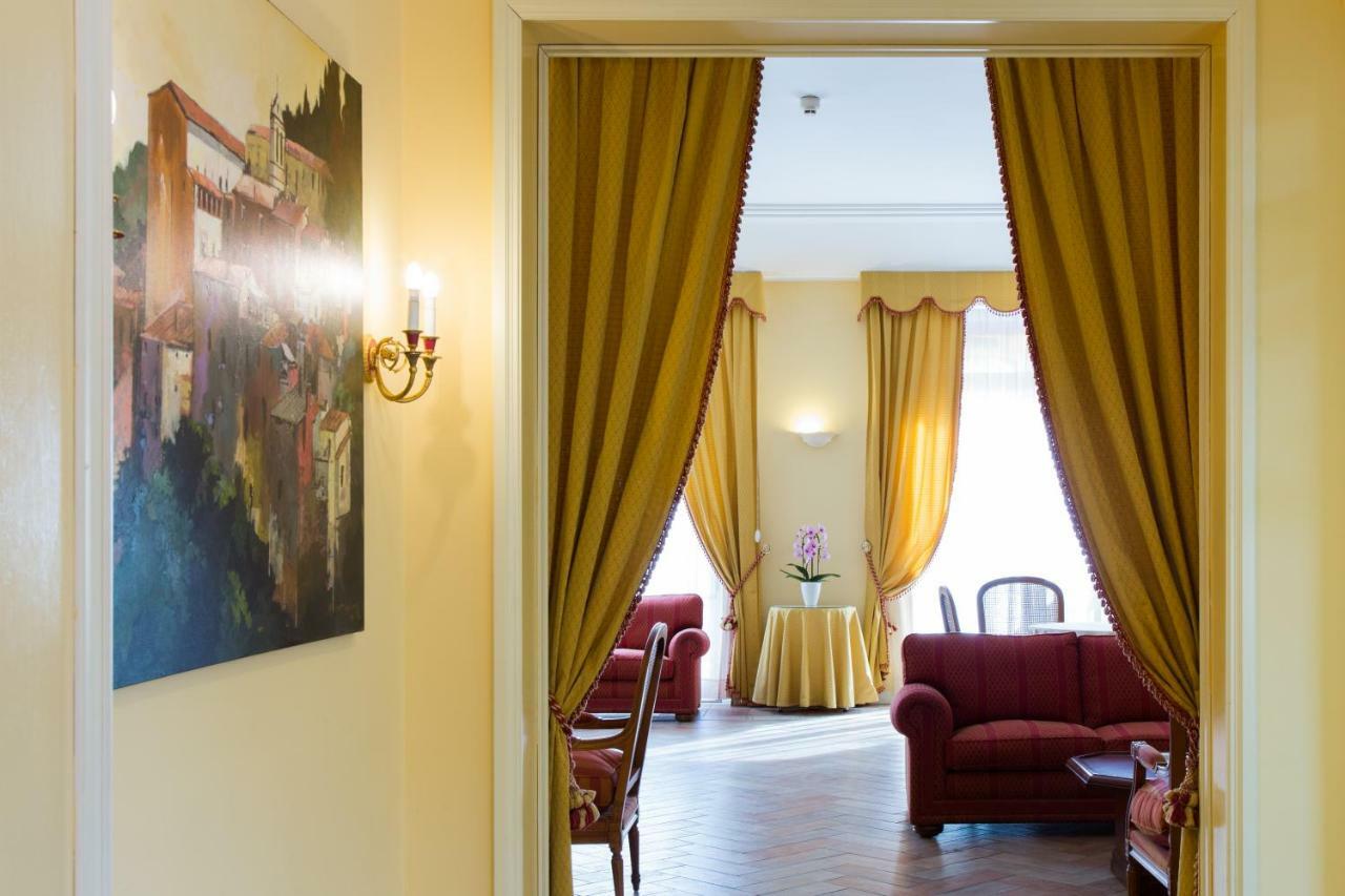 Hotel Tuder トーディ エクステリア 写真